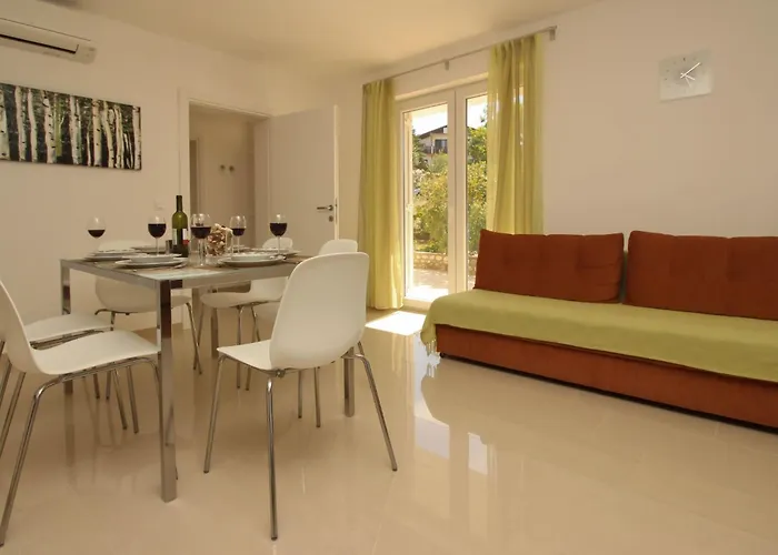 Kristijan By Interhome דירה שילו
