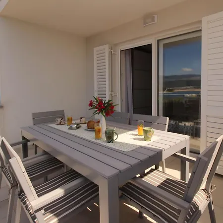Apartamento Kristijan By Interhome Šilo