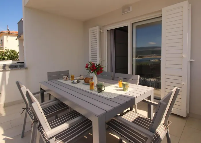 Appartement Kristijan By Interhome Šilo